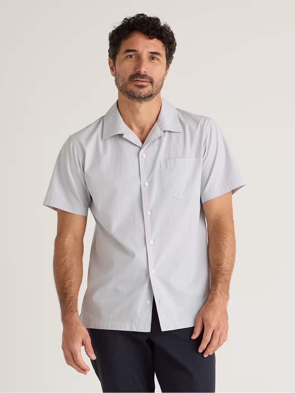 Quince Organic Cotton Stretch Poplin Camp Shirt M Light Grey